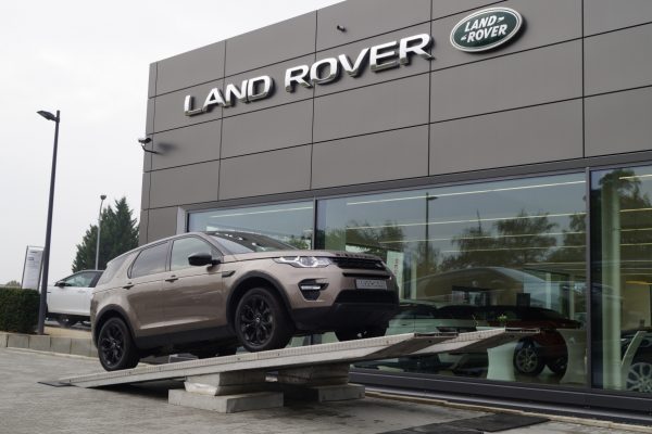 landrover-jaguar-1 landrover-jaguar-1