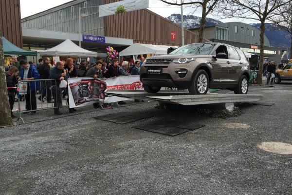 landrover-jaguar-16 landrover-jaguar-16