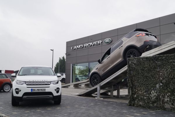 landrover-jaguar-3 landrover-jaguar-3