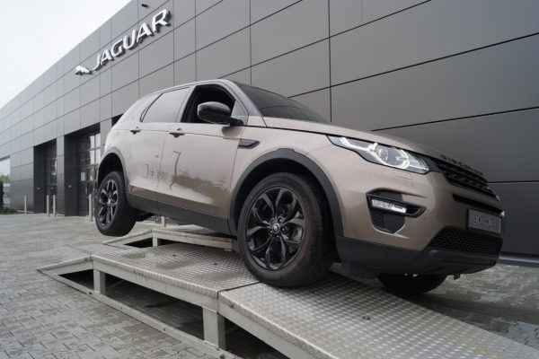 landrover-jaguar-5 landrover-jaguar-5