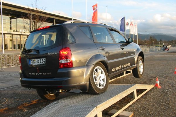 ssangyong-3 ssangyong-3