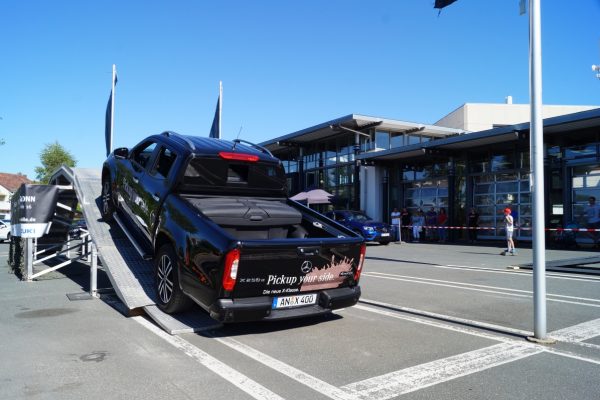 mercedes-2-4 mercedes-2-4