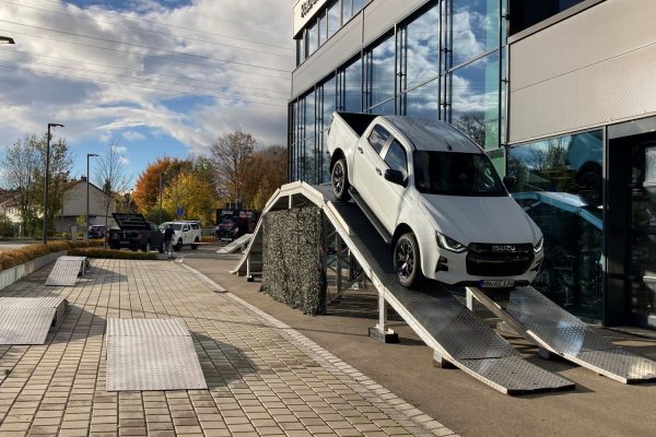 Isuzu_Br_IMG_5296 Isuzu_Br_IMG_5296