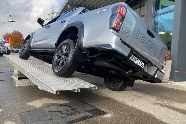 Isuzu_SF_IMG_5208 Isuzu_SF_IMG_5208