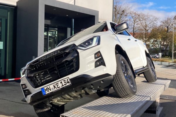 Isuzu_SF_IMG_5321 Isuzu_SF_IMG_5321